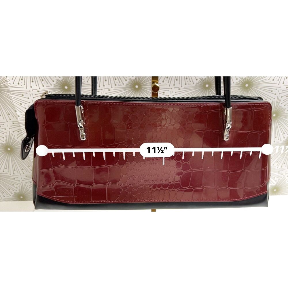 Beijo cherry red and black faux crocodile embossed shoulder bag - Picture 10 of 12
